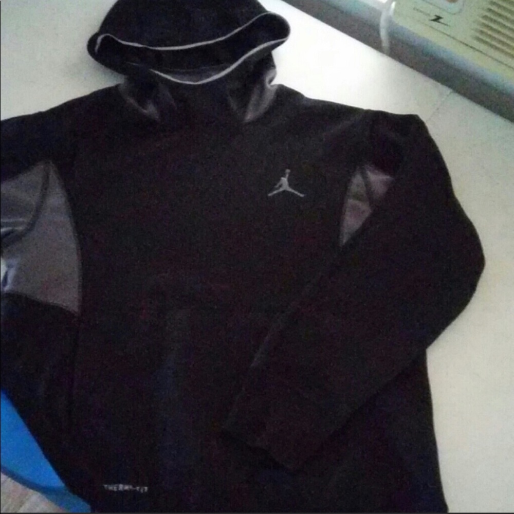 Youth Air Jordan Nike hoodie size Medium